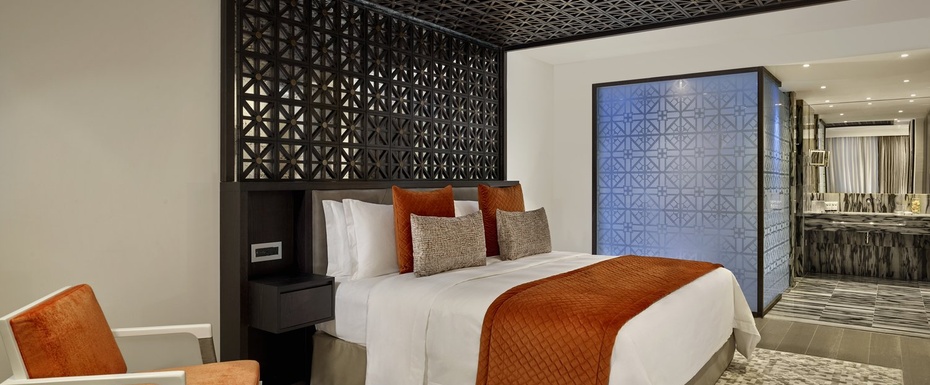 The Business Suite Sea View