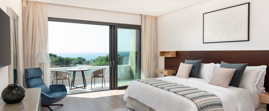 Two-bedroom Seafront Villa with Private Pool