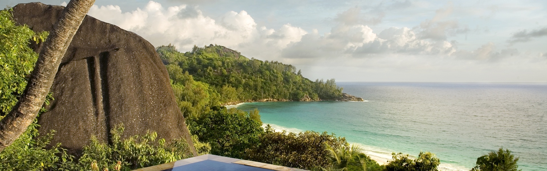 Banyan Tree Seychelles - Background