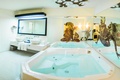 Jacuzzi Suite Garden/Ocean View