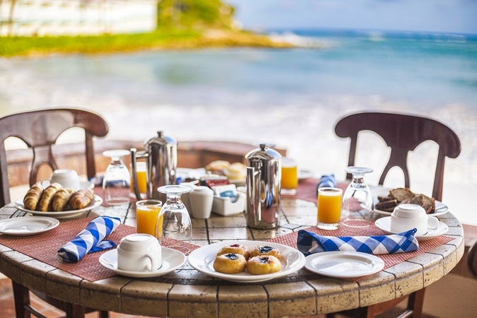 Pineapple Beach Club - All Inclusive