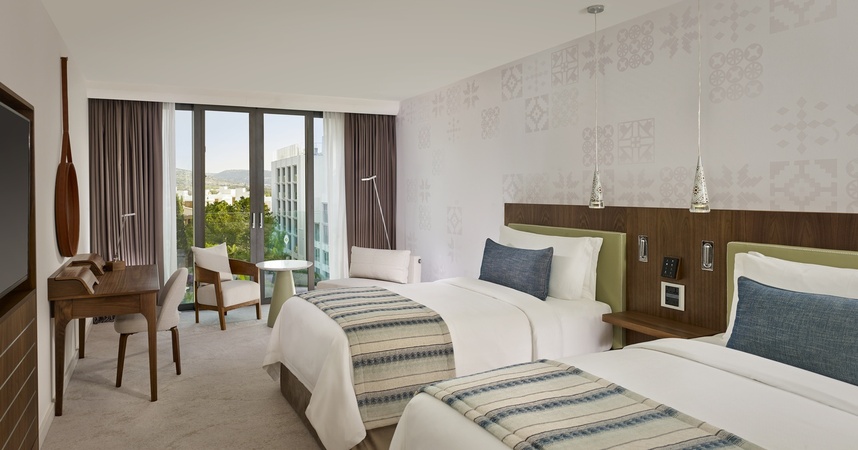 Parklane, a Luxury Collection Resort & Spa
