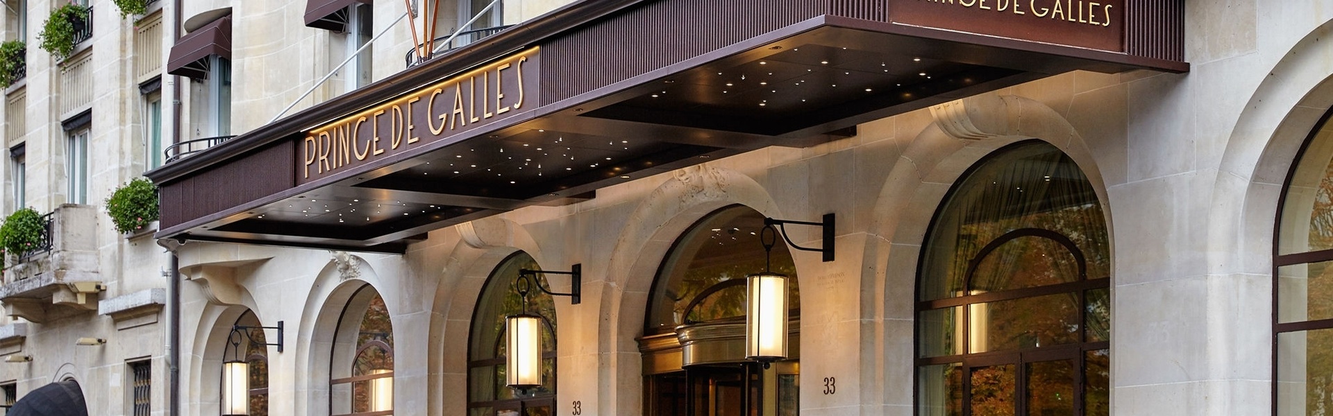 Hotel Sentral - Background