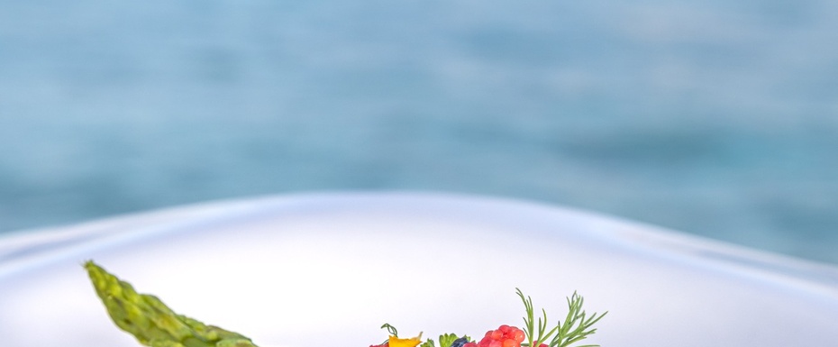 WATER VILLA RESTAURANT & LOUNGE