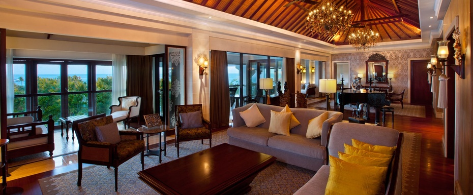 Grande Astor Suite (2 Bedroom)