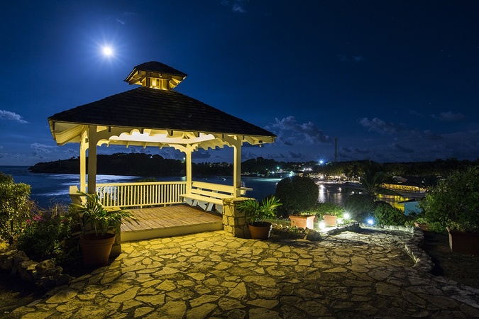 Pineapple Beach Club - All Inclusive