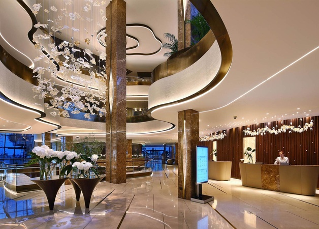 Four Seasons Hotel