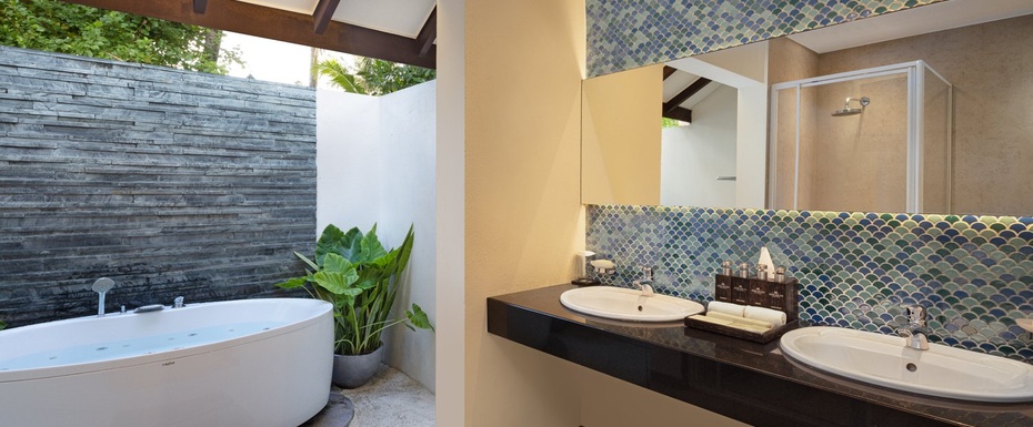 Deluxe Family Beach Villa